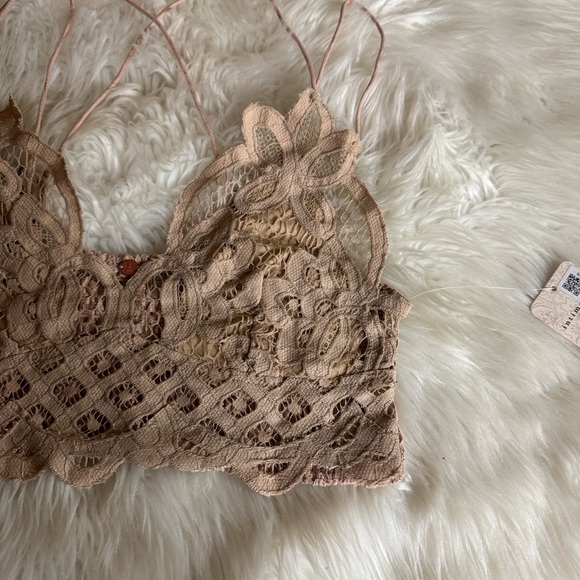 Free People Adella lace bralette Nude color Size Small New with tag - Picture 8 of 15
